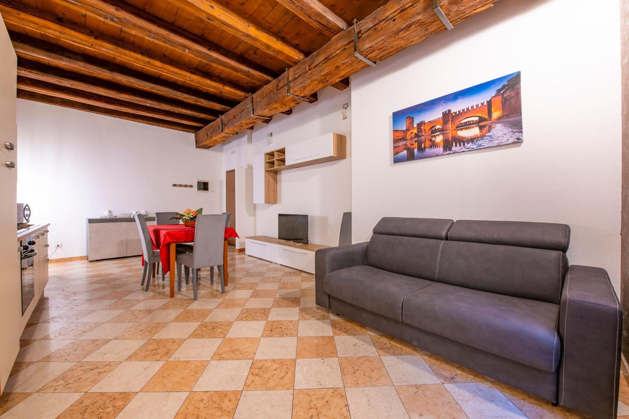 Palace Home Mazzini Verona Center 1 Екстер'єр фото